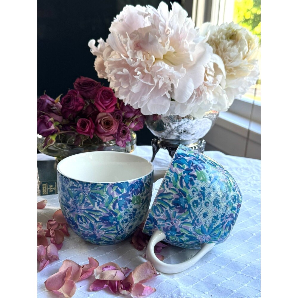 Lilly Pulitzer Set 2 Mugs Blue Green Floral Tropical Print Preppy Coastal Cups - Picture 4 of 16